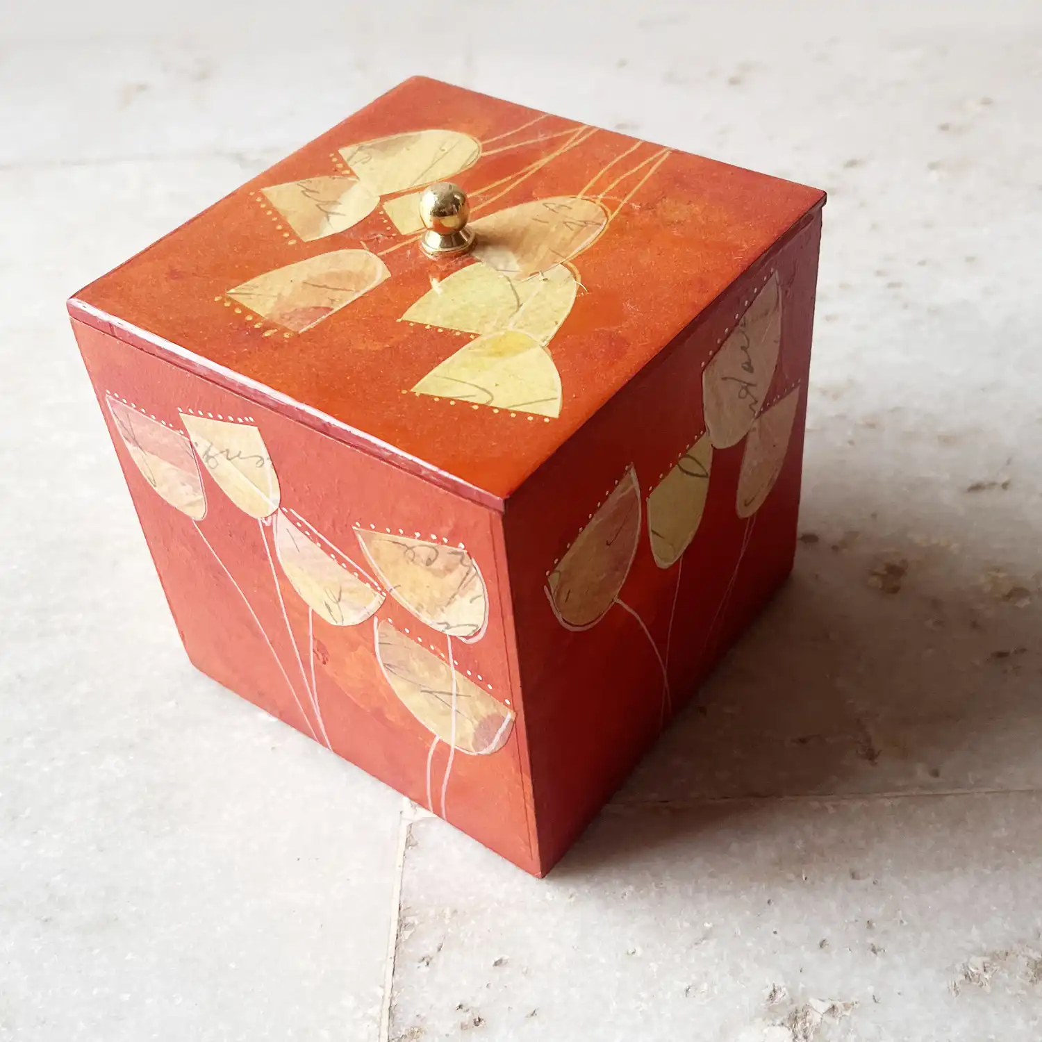 tulips | functional art box | Upcycld Art Tulips | Functional Art Box 01