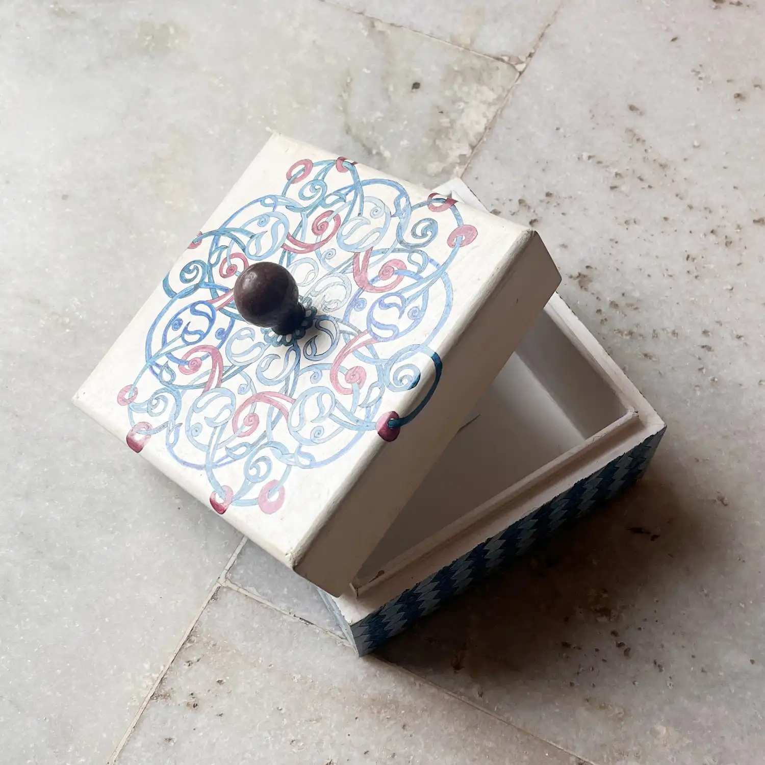 ludere tempus | Upcycled Box | Upcycld Art ludere tempus | Upcycled Box -601b
