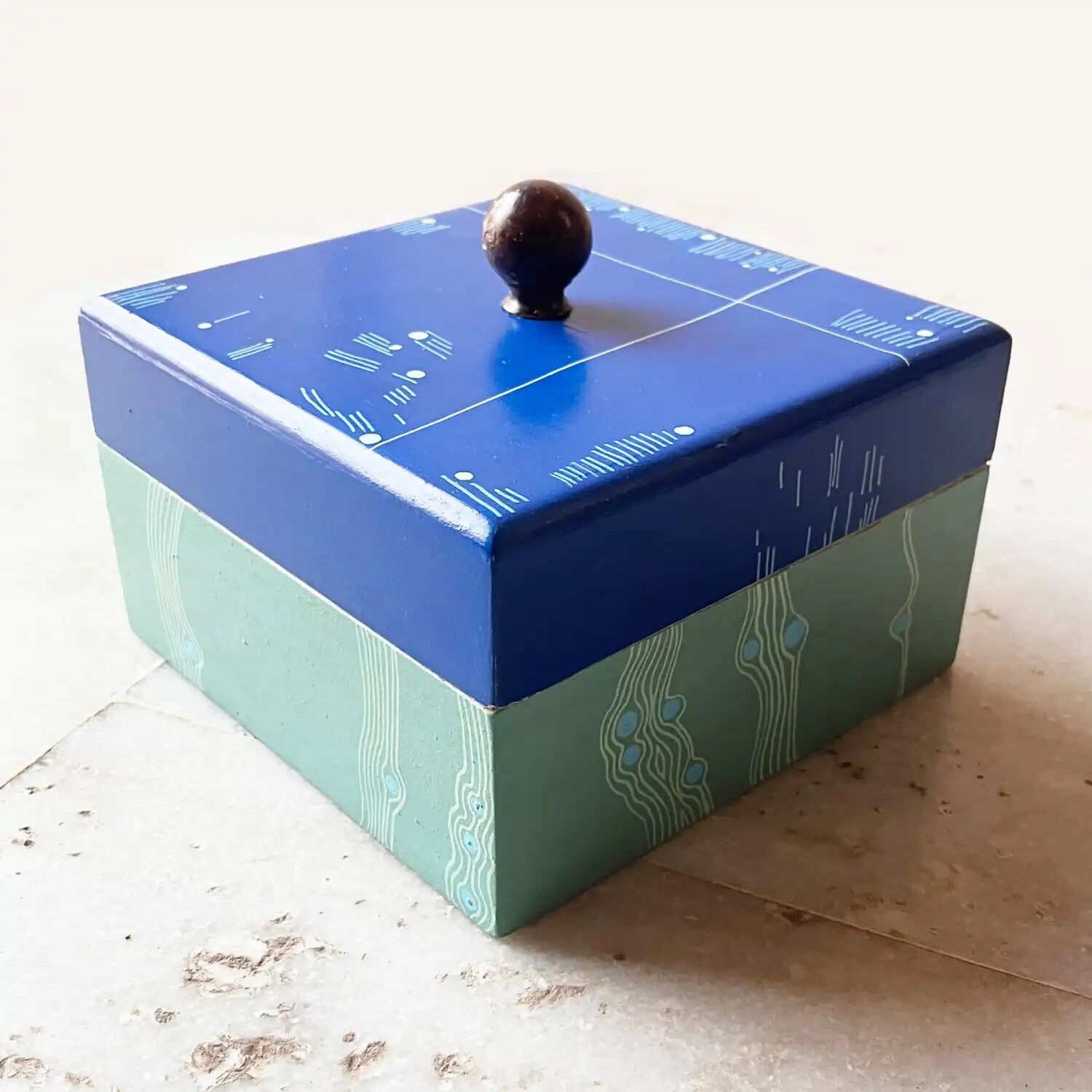 indicum florales | Upcycled Box | Upcycld Art indicum florales | Upcycled Box -701b